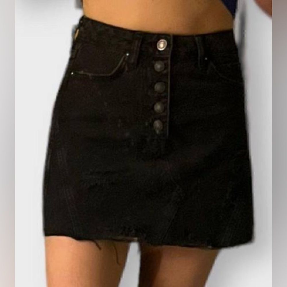 free People | Black A-Line Distressed Denim Mini Skirt | size 26